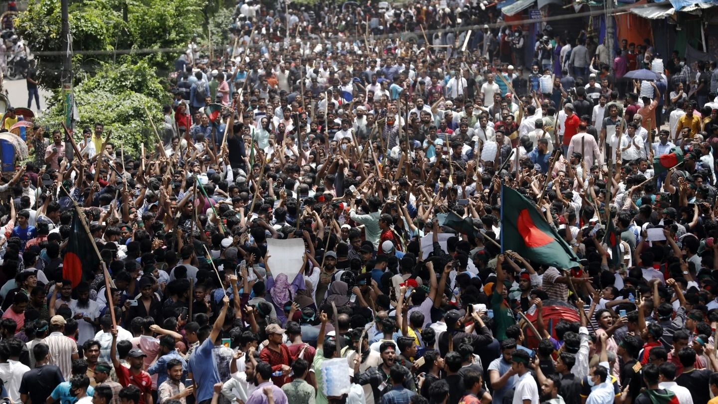 Dhaka: Rail Services Suspended Indefinitely in Bangladesh amid Students Protest