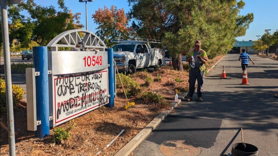 BAPS Swaminarayan Mandir in US’ Sacramento Vandalised with Anti-Hindu Messages