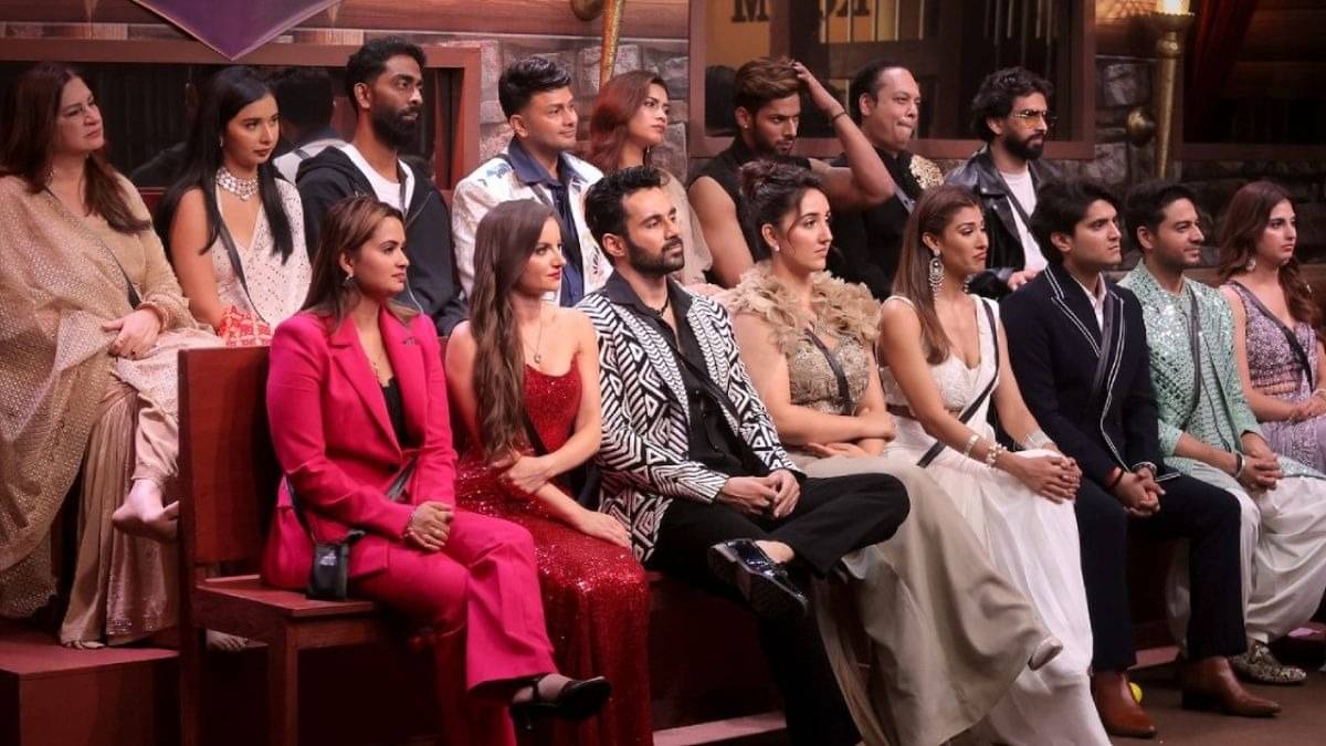 Bigg Boss 19: चौथे हफ्ते के नॉमिनेशन में टूटी दोस्तियां, 5 कंटेस्टेंट्स पर लटक रही बेघर होने की तलवार