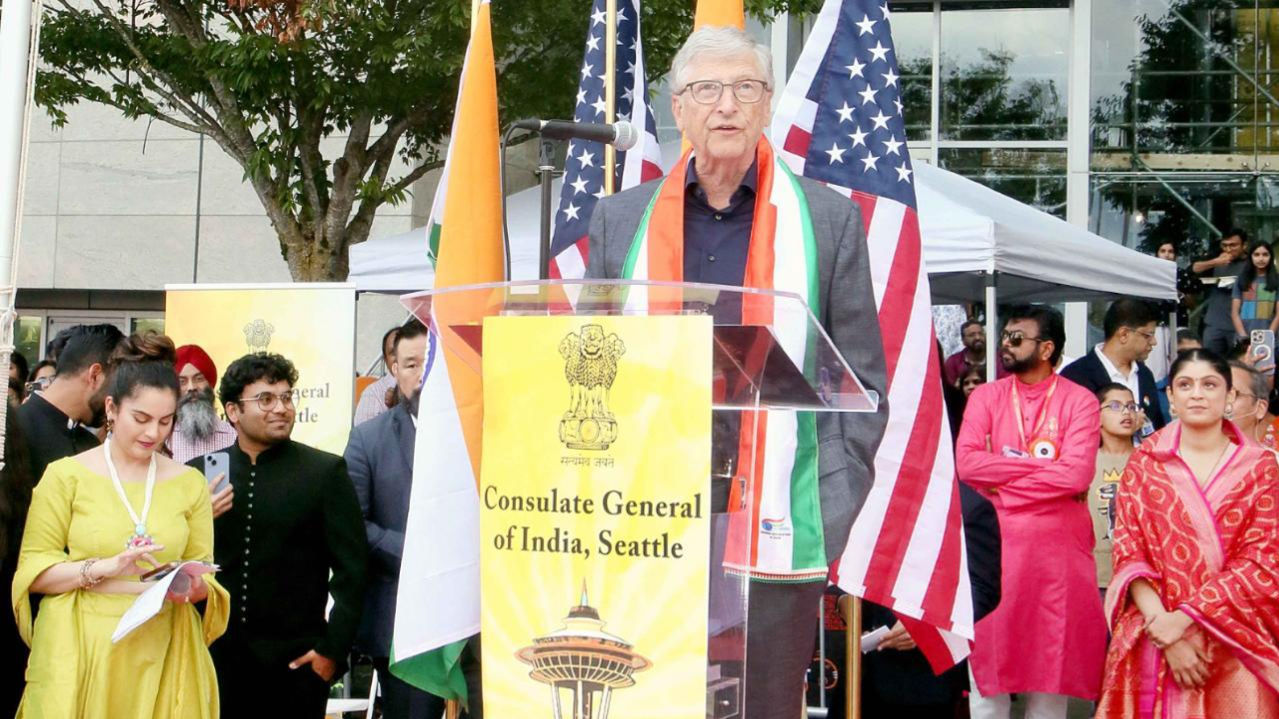 Bill Gates Flags off 1st Indian Independence Day Celebration in Seattle,Calls India ‘Global Leader’