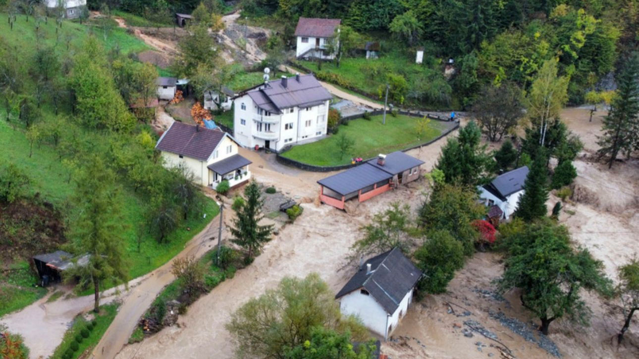 Bosnia Floods: Death Toll Climbs to 19, Several Missing; State of Emergency Declared