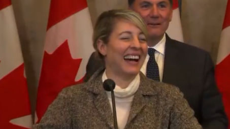 Canadian Minister Laughing During Serious Discussion Over India-Canada Relations | VIDEO