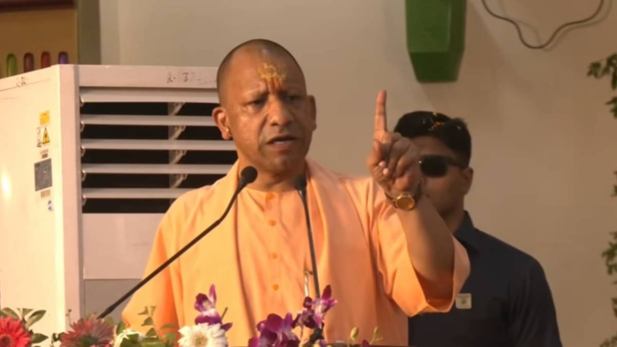 अप: ‘पाकिस्तानची वेळ आली आहे, बरीच 75 वर्षे जगा …’, शुभम द्विवेदीची विधवा आठवल्यानंतर मुख्यमंत्र्या योगी अयोोध्यात गर्जना करीत आहेत अप: ‘पाकिस्तानची वेळ आली आहे, बरीच 75 वर्षे जगा …’, शुभम द्विवेदीची विधवा आठवल्यानंतर मुख्यमंत्र्या योगी अयोोध्यात गर्जना करीत आहेत