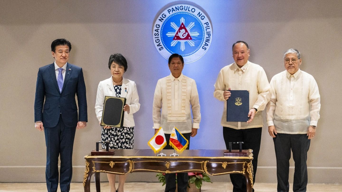 Japan and the Philippines Sign a Defence Pact in the Face of Shared Alarm Over China