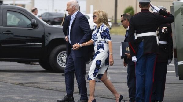 Senior aides kept Biden isolated from his staff since 2021, says report