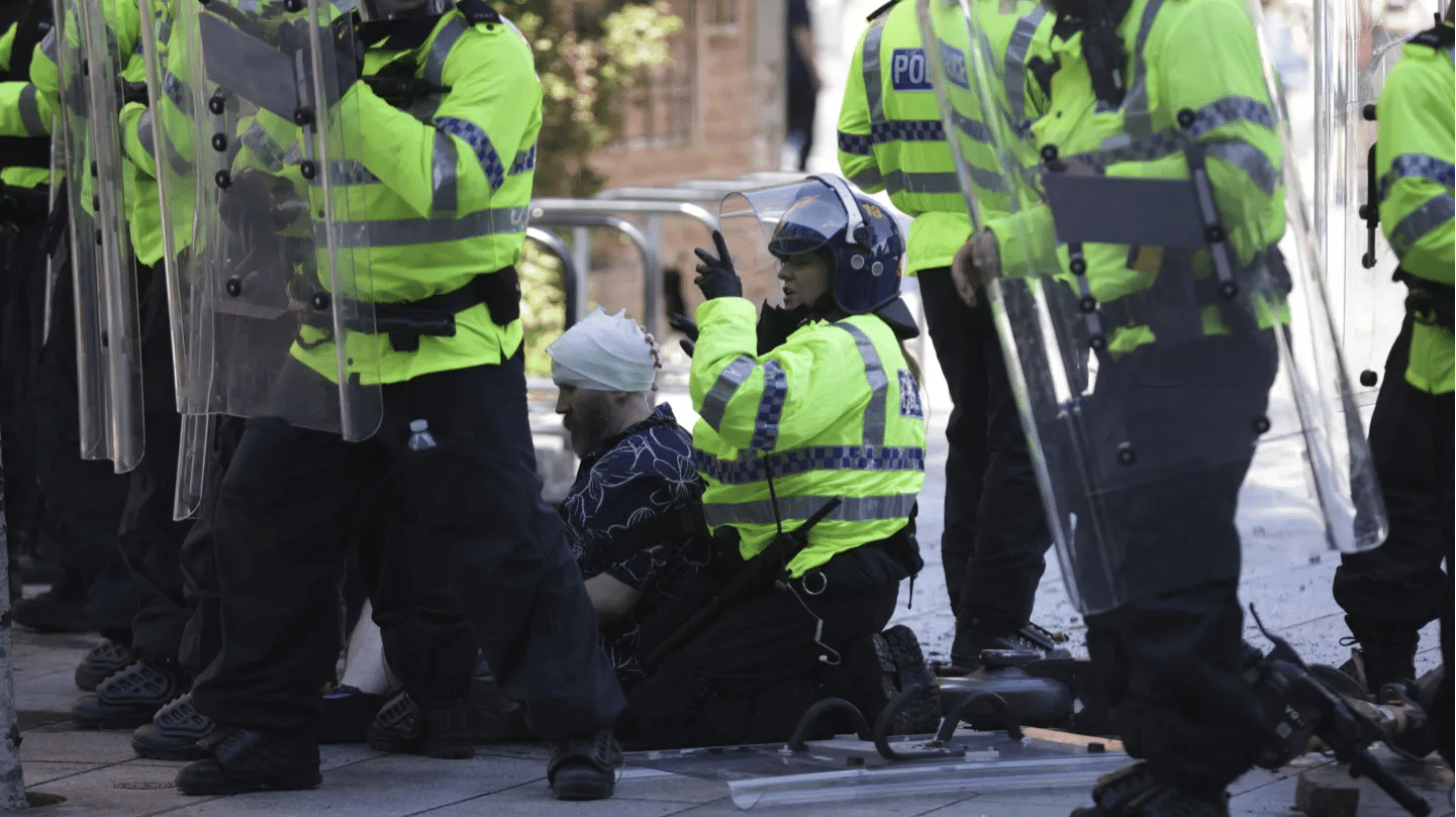 UK Protest: 100 Arrested as Far-Right Anti-Immigrant Violent Clashes Spread Across Cities