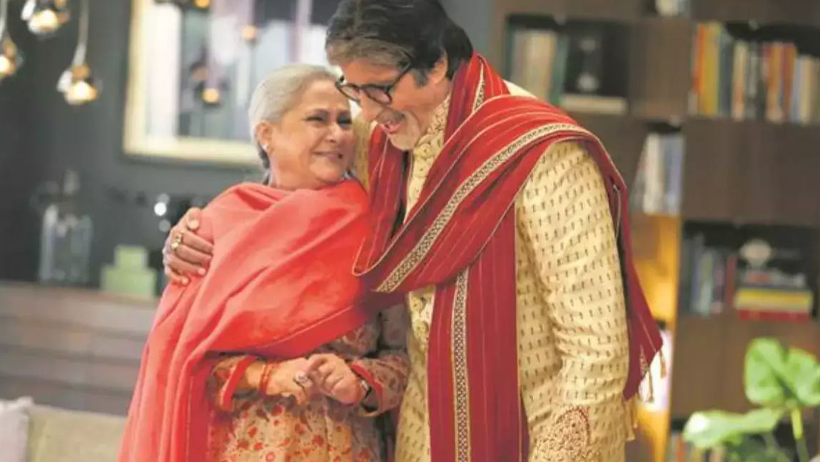 Kbc Amitabh Bachchan Spills Beans On His Romantic Gesture For Wife