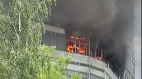 BREAKING: Massive Fire Grips Building in Moscow, 9 People Feared Trapped