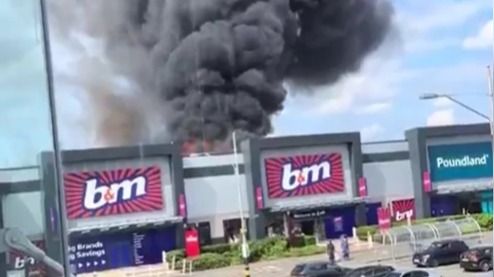 Massive Fire Erupts At Birmingham’s Hastingwood Industrial Park