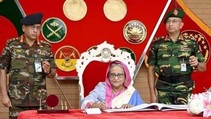 First Picture of Sheikh Hasina Before Leaving Dhaka Palace Emerges