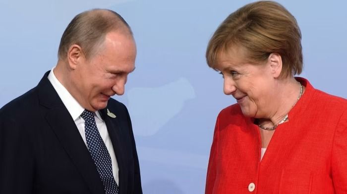 Germany’s Merkel Recalls Putin’s ‘Power Games’, Contrasting US Presidents in Her Memoirs