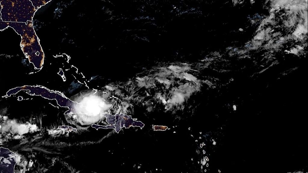 Hurricane Oscar Brings Winds, Heavy Rains to Eastern Cuba After Striking Bahamas