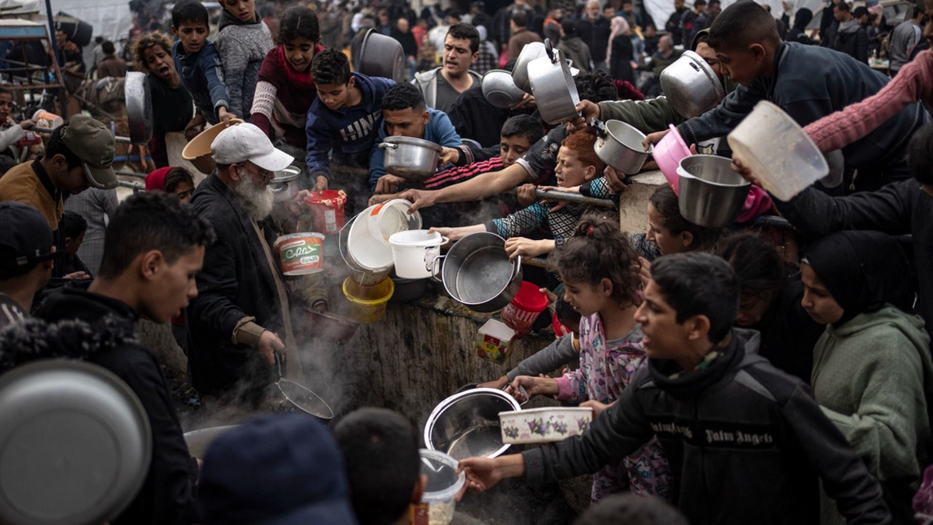 Prices of Food And Basic Goods in Gaza Skyrocket