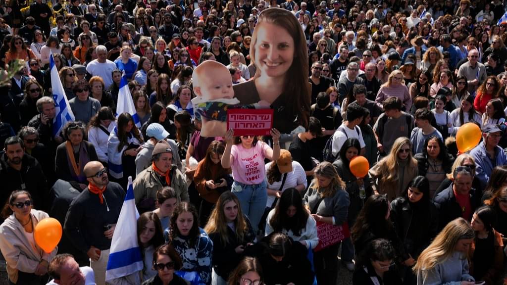 ‘Forgive Us’: Israelis Bid Farewell to Bibas And Her 2 Toddlers Killed in Gaza