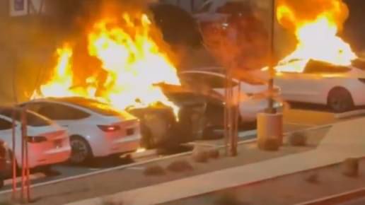 Las Vegas Tesla Service Centre Targeted In Suspected Arson Attack, Multiple Vehicles Set Ablaze