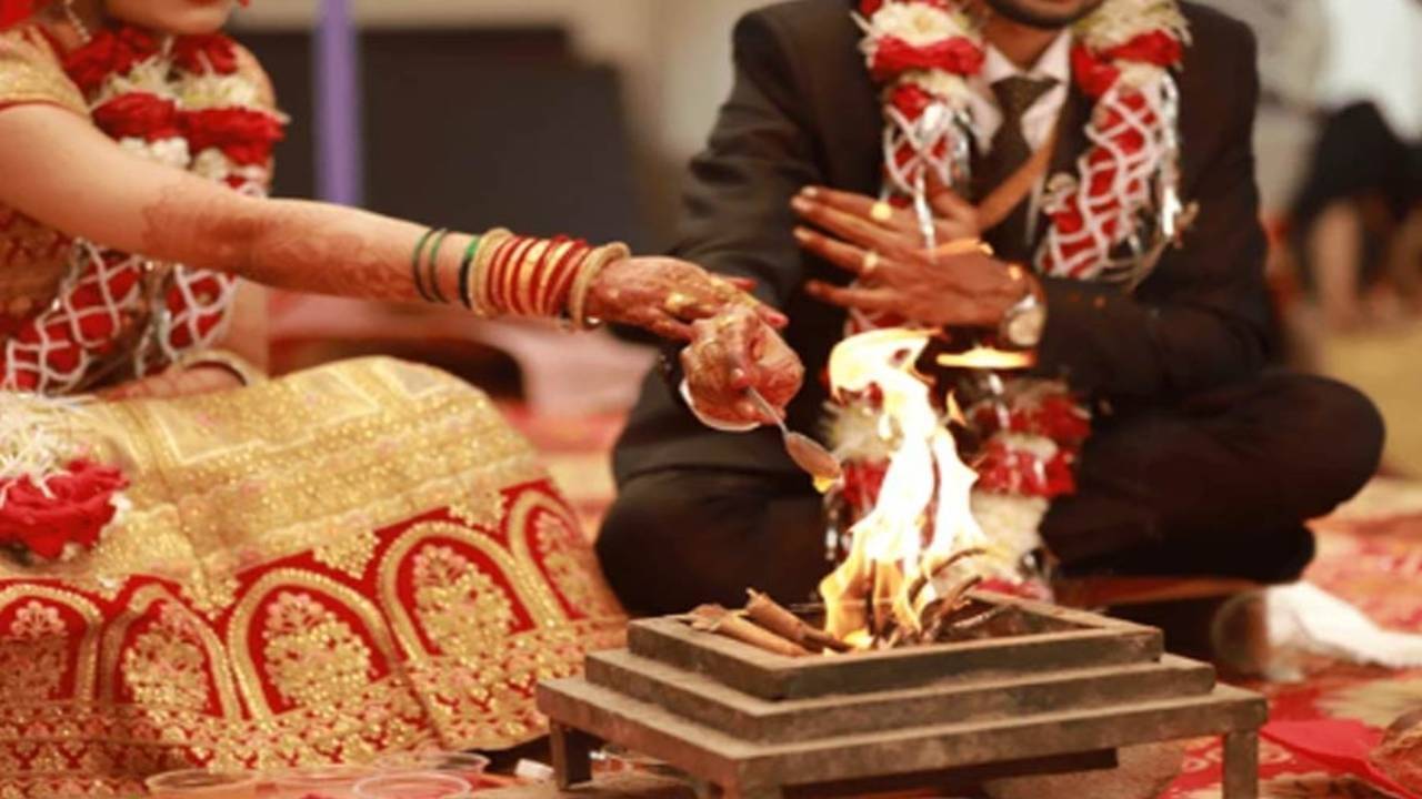 आपल्या पत्नीच्या मृत्यूनंतर, सासू-सासर्‍याच्या प्रेमाने भारी पंचायतमध्ये मागणी भरली, अलीगड नंतरची सासरीची आणखी एक प्रेम कथा