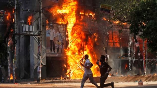 ‘Shelter in Safe Place’: US Issues Advisory for Its Citizens in Bangladesh Amid Unrest