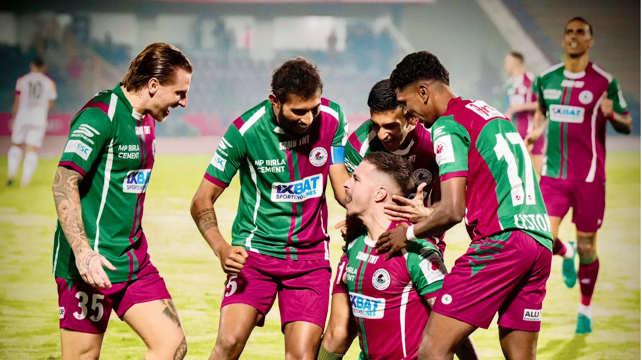 ISL Jamie Maclaren S Record Setting Goal Help Mohun Bagan SG Rout Arch