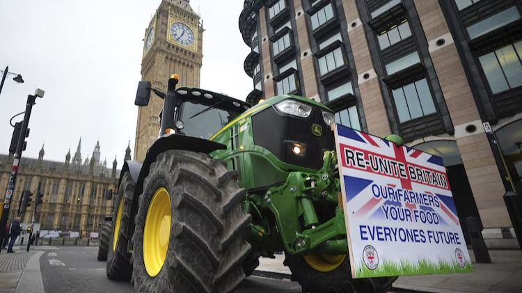 Now Tractors Roll Into London: Farmers Rise Up Against Labour’s ‘Destructive’ Inheritance Tax Hike