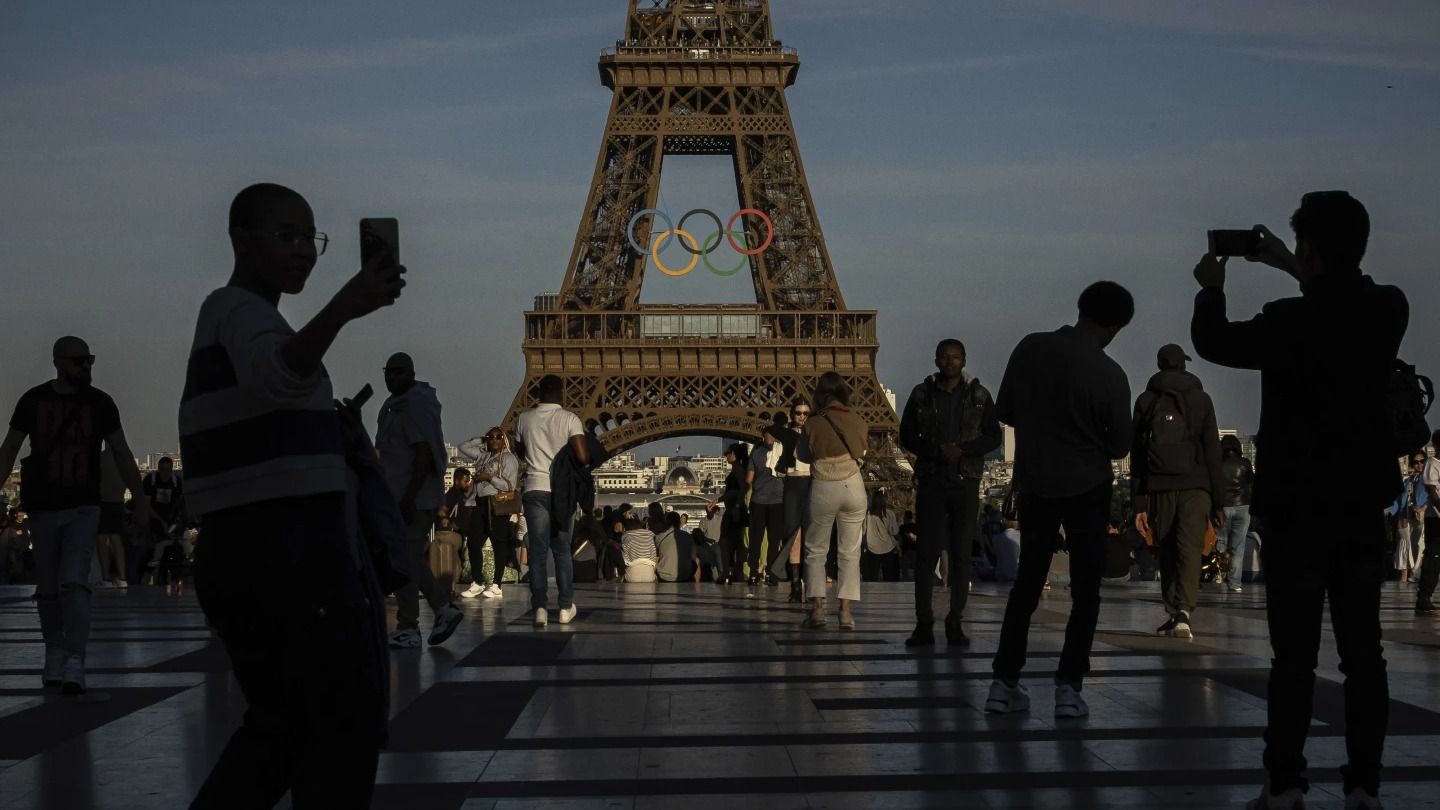 Olympic Rings to Become Permanent Feature on Eiffel Tower, Mayor Announces