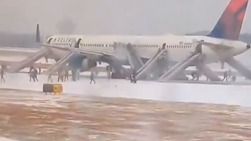 Passengers Evacuate Delta Aircraft on Slides After Flight Aborts Takeoff In Georgia | WATCH