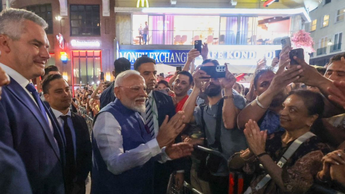 PM Modi Is The First Indian Prime Minister To Visit Austria  In 41 Years, Here’s How He Was Welcomed