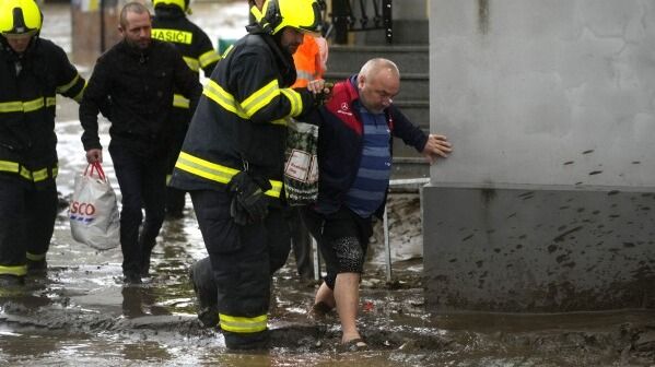 Rising Floodwaters Trigger Evacuations in Czech Republic and Poland