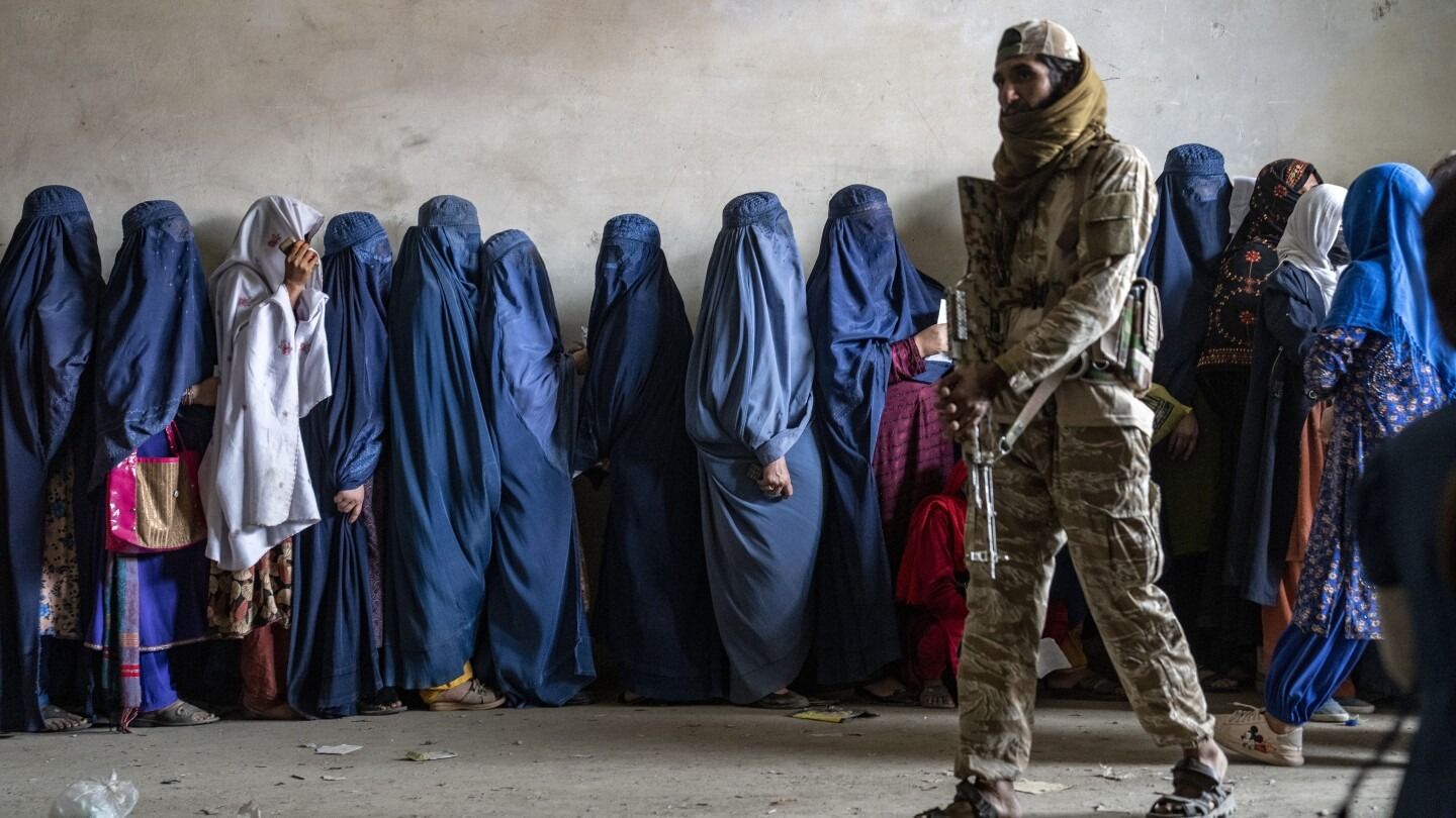 Taliban’s New Edict Bans Women From Hearing Each Other’s Voices