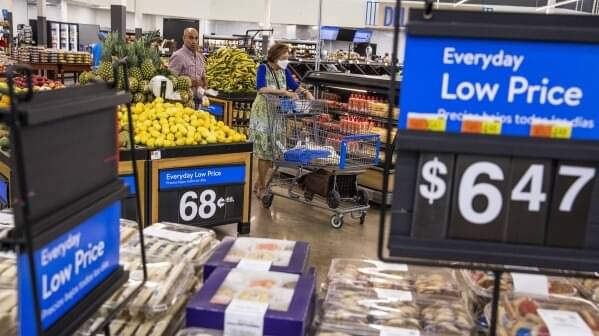 US Inflation Dips, but Economists Warn of Fallout From Trade War