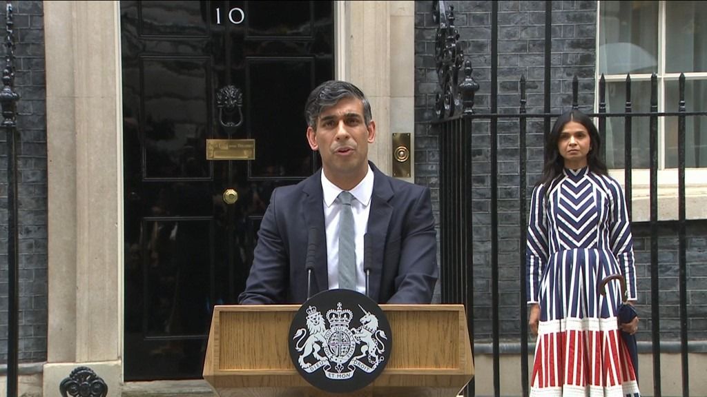 Rishi Sunak to Remain Interim UK Opposition Leader Until November 2