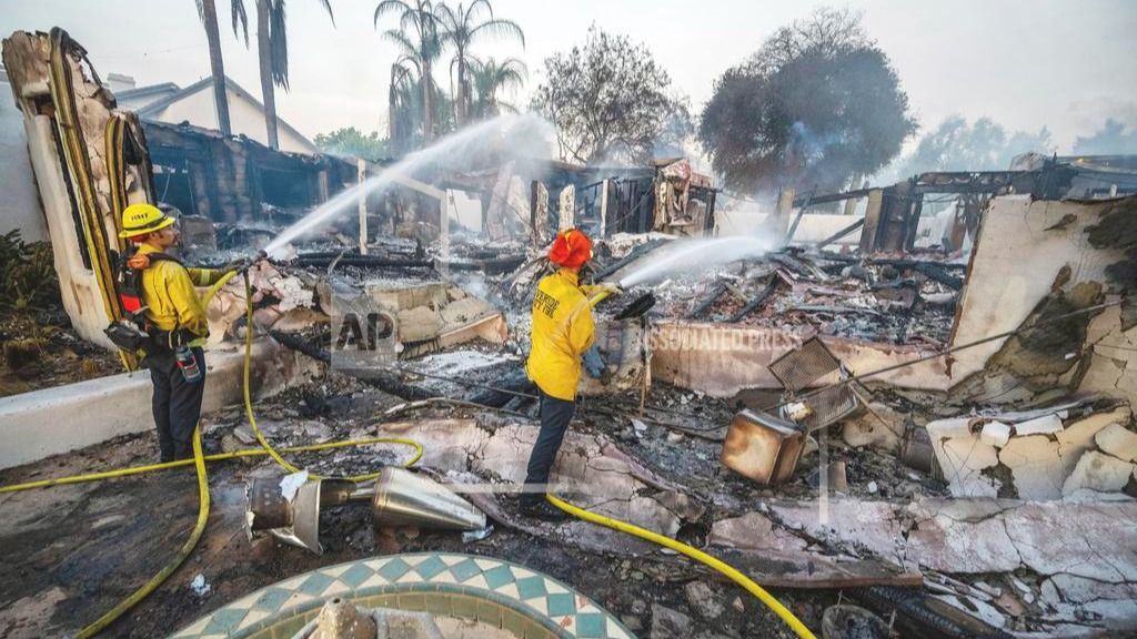 Several Homes Destroyed in Riverside as Wildfires Sweep Southern California Amid Heat Wave