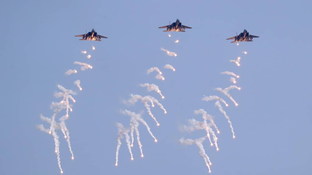 South Korean Fighter Jets Accidentally Drop Eight Bombs, 8 Injured