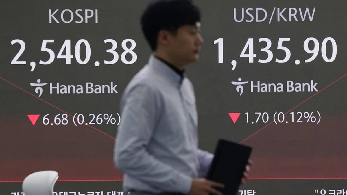 South Korean Won Dips To Yearly Low As Trump Begins Imposing Tariffs