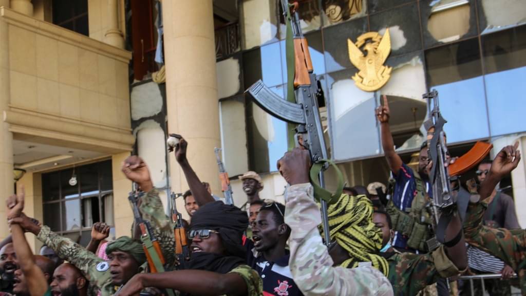 Sudanese Military Seizes Key Buildings in Khartoum, After Retaking Republican Palace