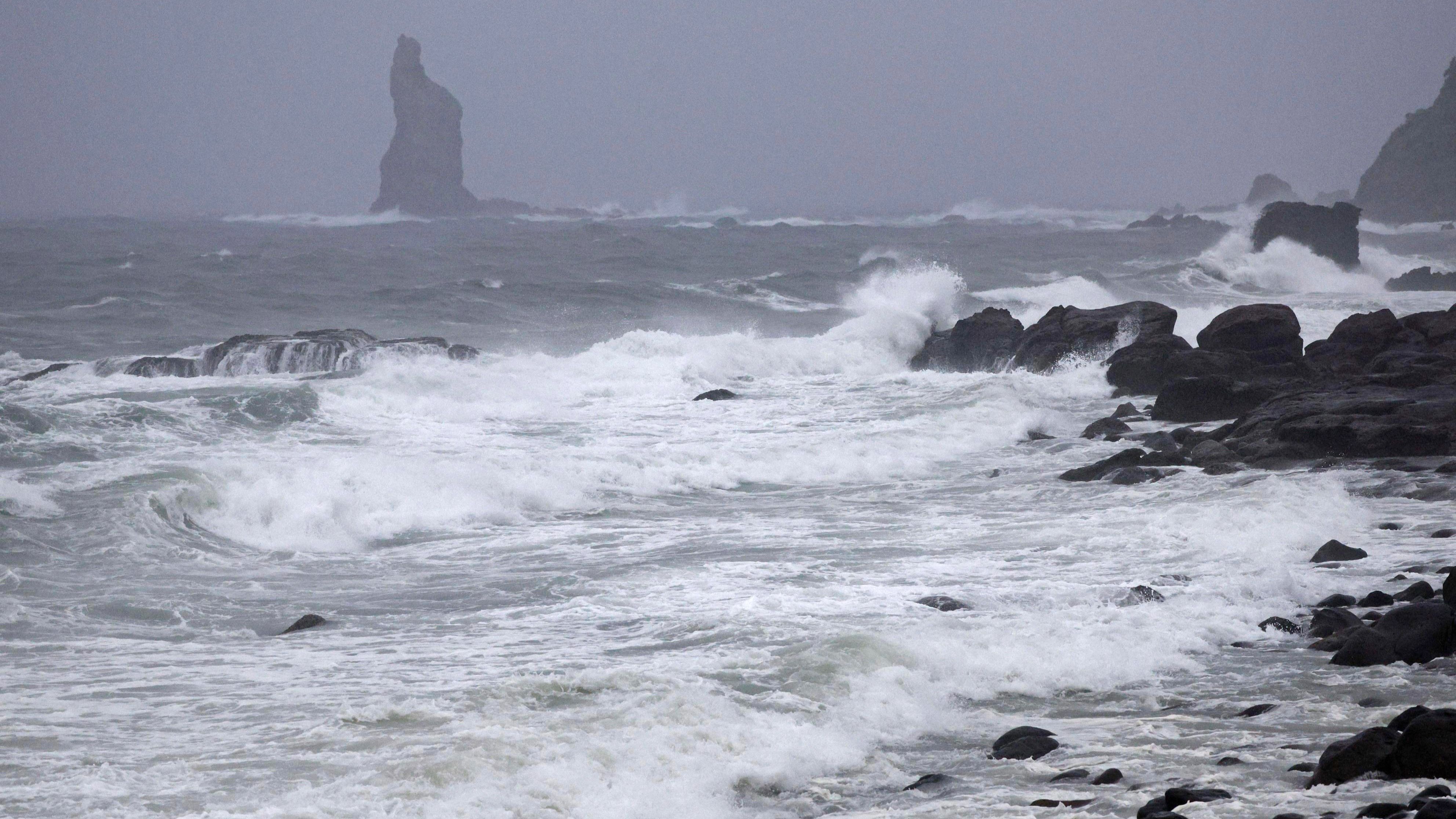 Typhoon Shanshan Makes Landfall In Japan: 1 Dead, Several Injured as Heavy Rains Lash Region