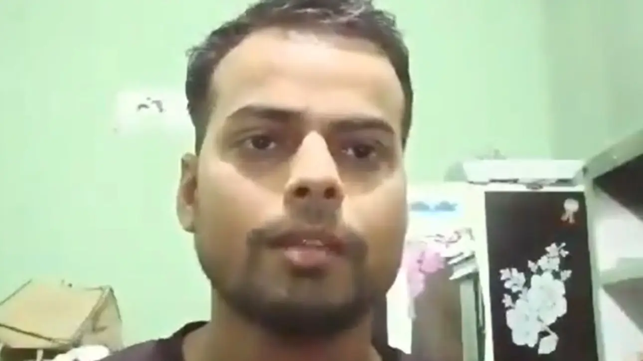 UP Man Critical After Consuming Poison on Live Video Over Alleged Harassment by Wife, In-Laws