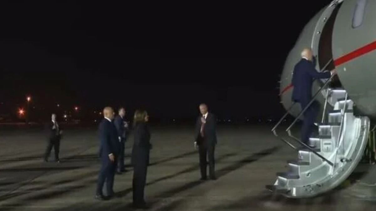 Did Biden Mistakenly Board an Empty Plane? Watch This Video From Andrews Air Force Base