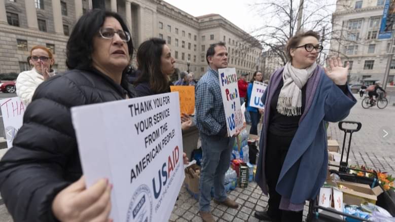 USAID Workers Say Goodbye to Headquarters in Trump’s Final Push to Dismantle Agency