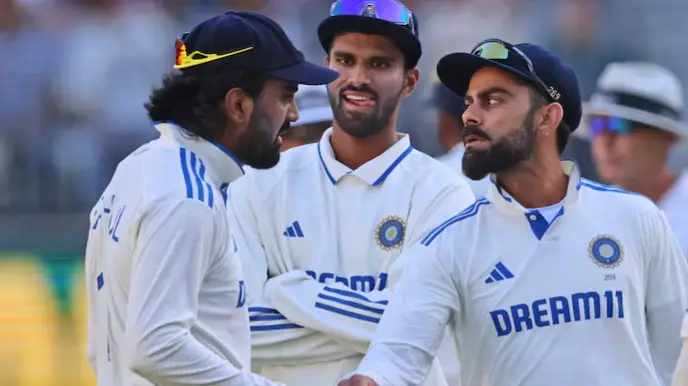 virat-kohli-kl-rahul-ap-1734180805539-16_9.webp?tr=f-jpeg