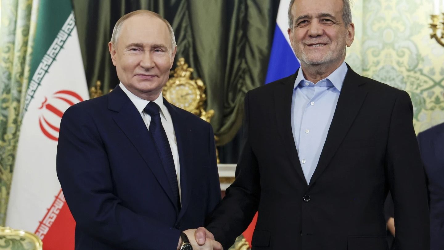 Russian And Iranian Presidents Meet in Moscow Ahead of Partnership Treaty Signing