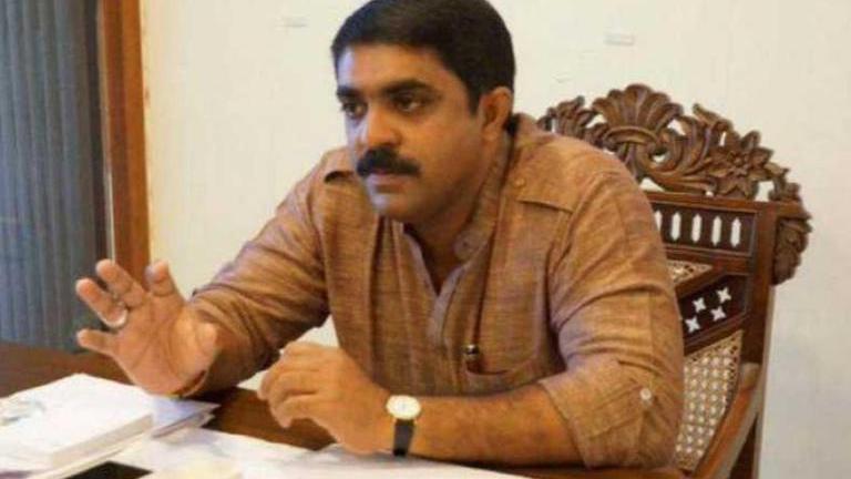 Opposition Mlas Disrupt Goa Assembly Seeking Bjp Leader S Arrest