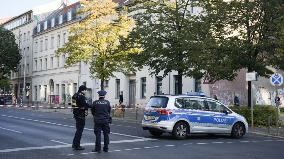 Youth Arrested In Germany On Suspicion Of Planning An Attack With Pipe Bombs