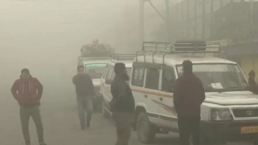 Srinagar Freezes at Minus 7 Degrees Celsius