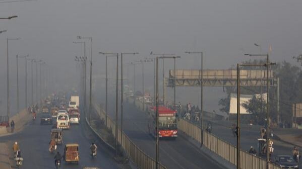 Lahore Ranked World’s Most Polluted City, Air Quality Hits 303