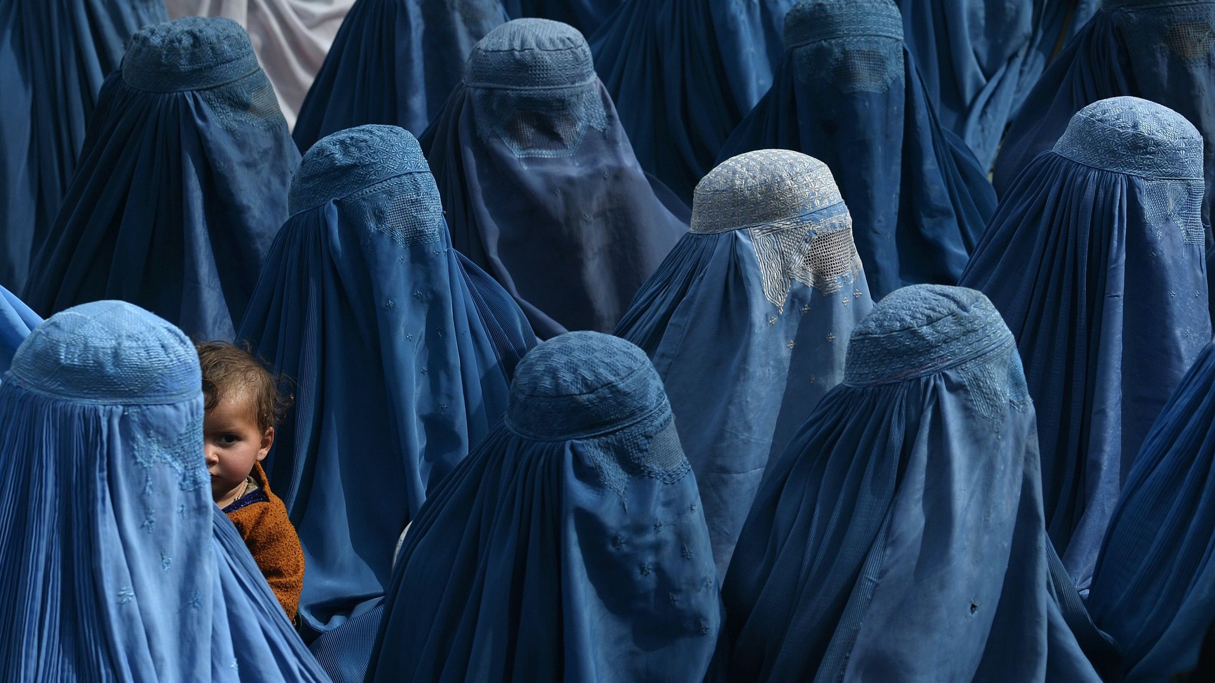 Afghanistan Women Barred from Midwife, Nurse Courses in New Taliban Decree