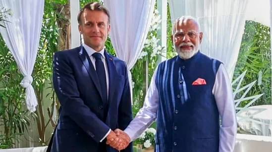 PM Modi and French President Macron Discuss Ways to Further Cement Strategic Ties