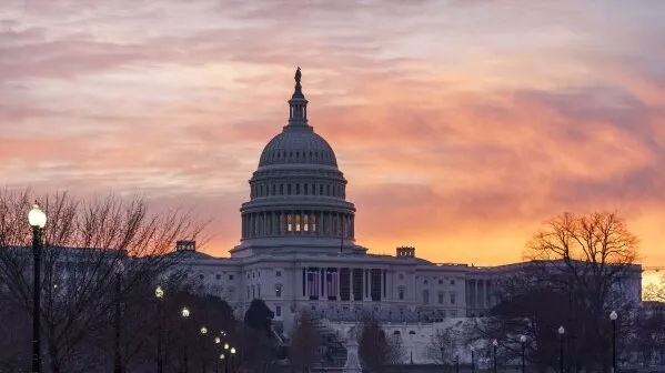 Thousands Protest in Washington DC Against Trump Ahead of Inauguration