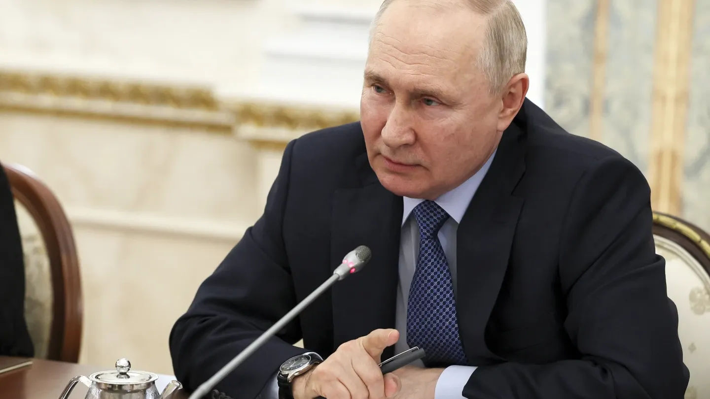 Putin Signs New Russian Nuclear Doctrine After Biden’s Arms Decision For Ukraine