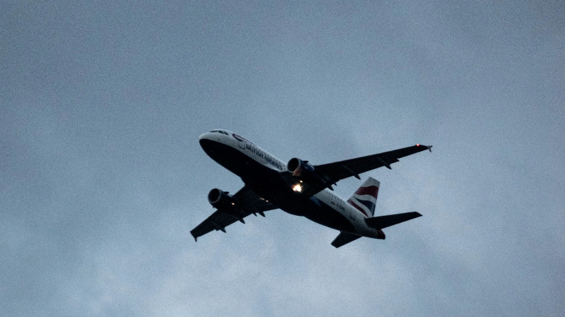 Australian Air Traffic Controller Found Sleeping After 10 Night Shifts In 12 Days