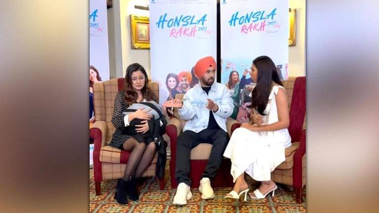 Honsla Rakh Shehnaaz Gill Joins Diljit Dosanjh Sonam Bajwa For